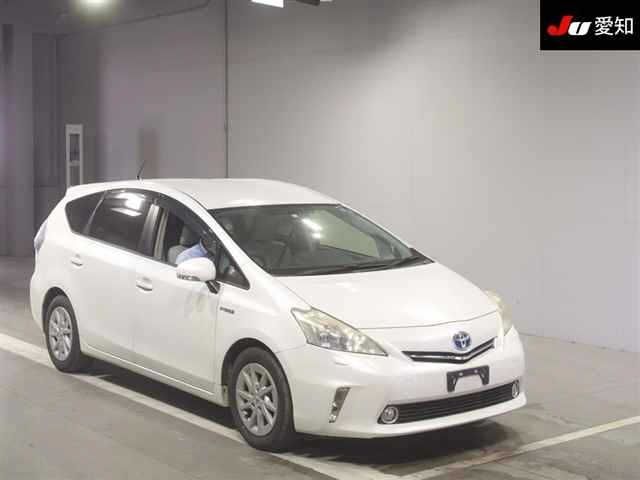 5081 TOYOTA PRIUS ALPHA ZVW41W 2012 г. (JU Aichi)